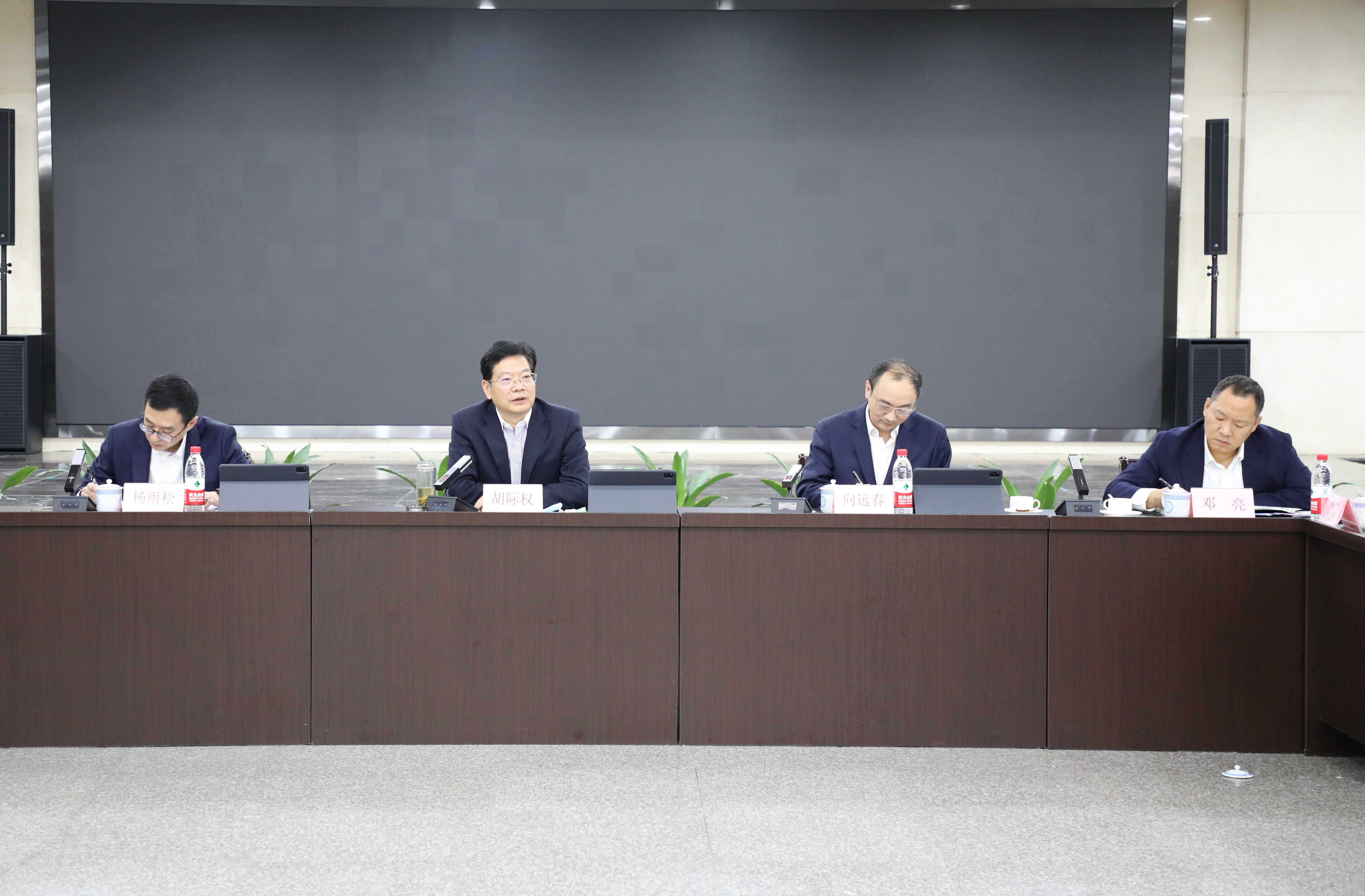 龙8头号玩家(国际)官方网站